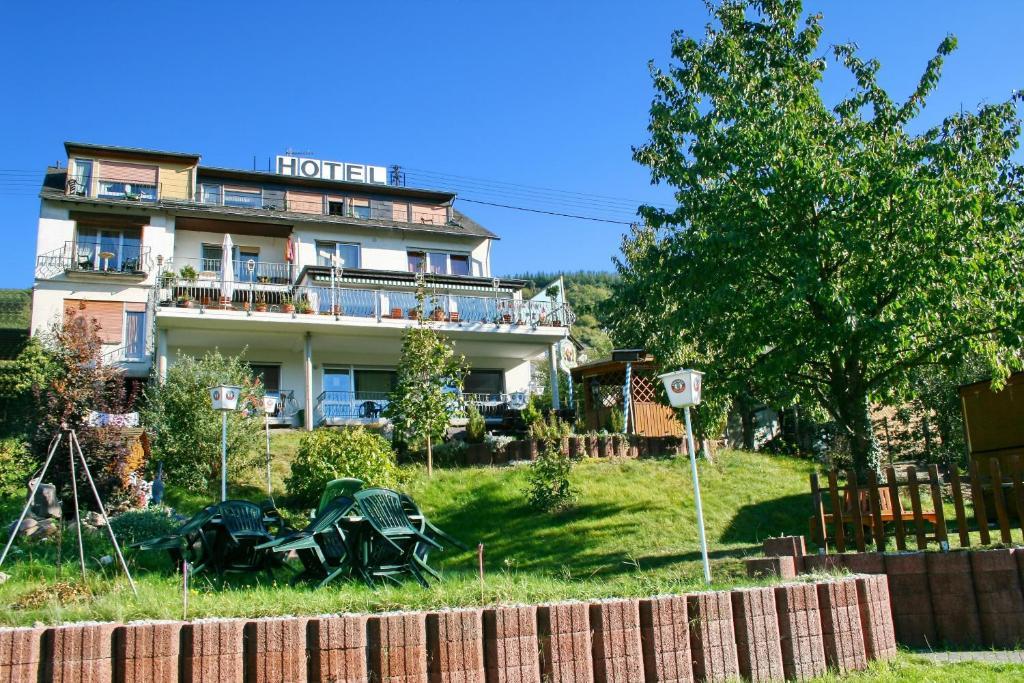Hotel Restaurant Moselblick 빈트리크 외부 사진